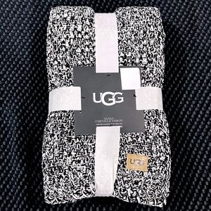 Ugg chenille throw new arrivals